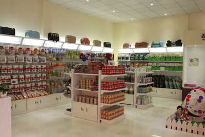 1480659874295832.jpg 样板店店内-3.JPG